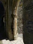 FZ003811 Archway Crucis Abbey.jpg
